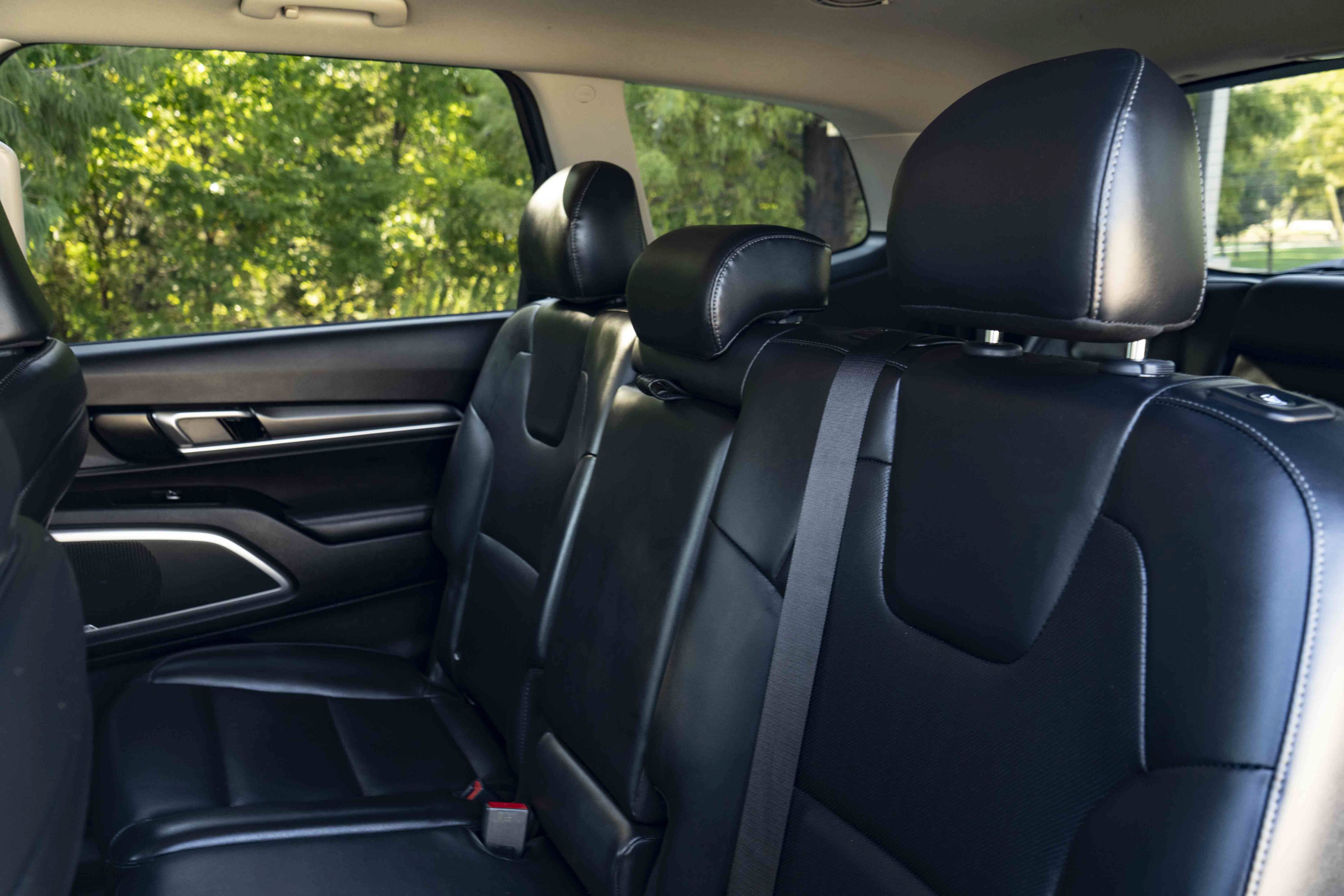 Used 2022 Kia Telluride LX AWD/4WD image 17