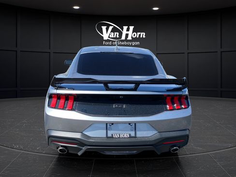 Used 2024 Ford Mustang GT RWD image 6