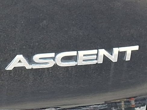 Certified 2024 Subaru Ascent Premium w/ Convenience Package AWD/4WD image 31