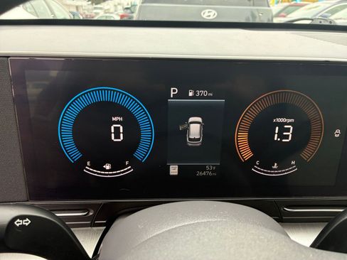 Used 2025 Hyundai Kona SEL image 40