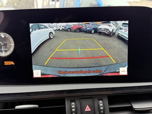 Used 2023 Lexus ES 250 w/ Premium Package image 26