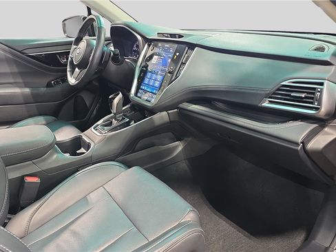 Used 2023 Subaru Outback Limited image 13