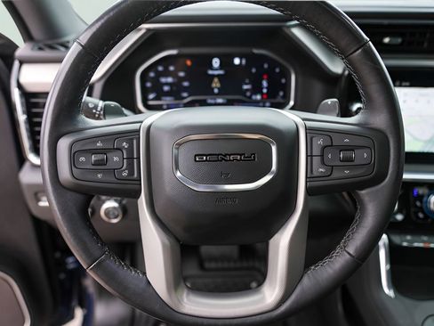 Used 2022 GMC Sierra 1500 Denali w/ Denali Reserve Package AWD/4WD image 14