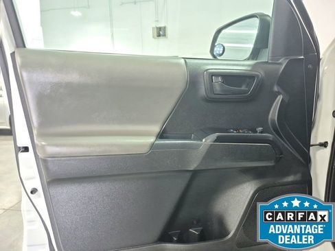 Used 2021 Toyota Tacoma SR RWD image 16