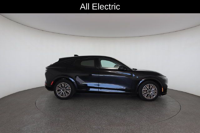 Used 2024 Ford Mustang Mach-E Premium AWD/4WD image 22