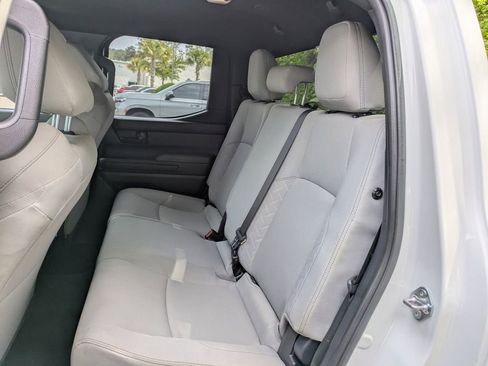 Used 2025 Toyota Tacoma SR5 AWD/4WD image 13