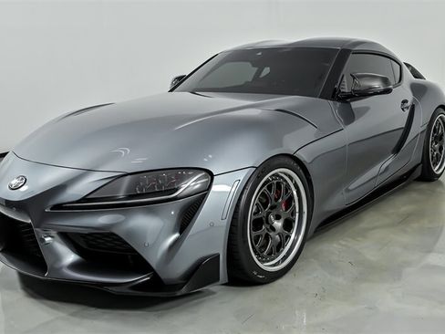 Used 2021 Toyota Supra RWD image 6