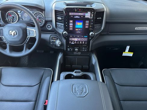 New 2026 RAM 1500 Laramie AWD/4WD image 12