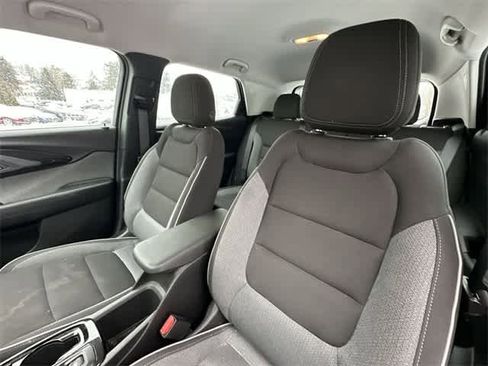 Used 2021 Chevrolet TrailBlazer LS image 13