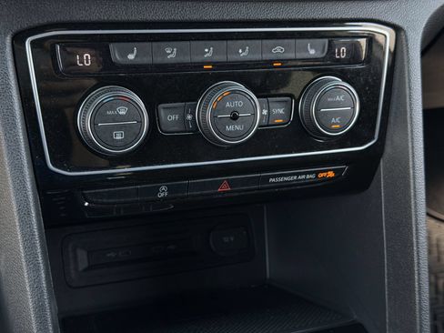 Used 2023 Volkswagen Atlas Cross Sport SE w/ Black Wheel Package FWD image 23