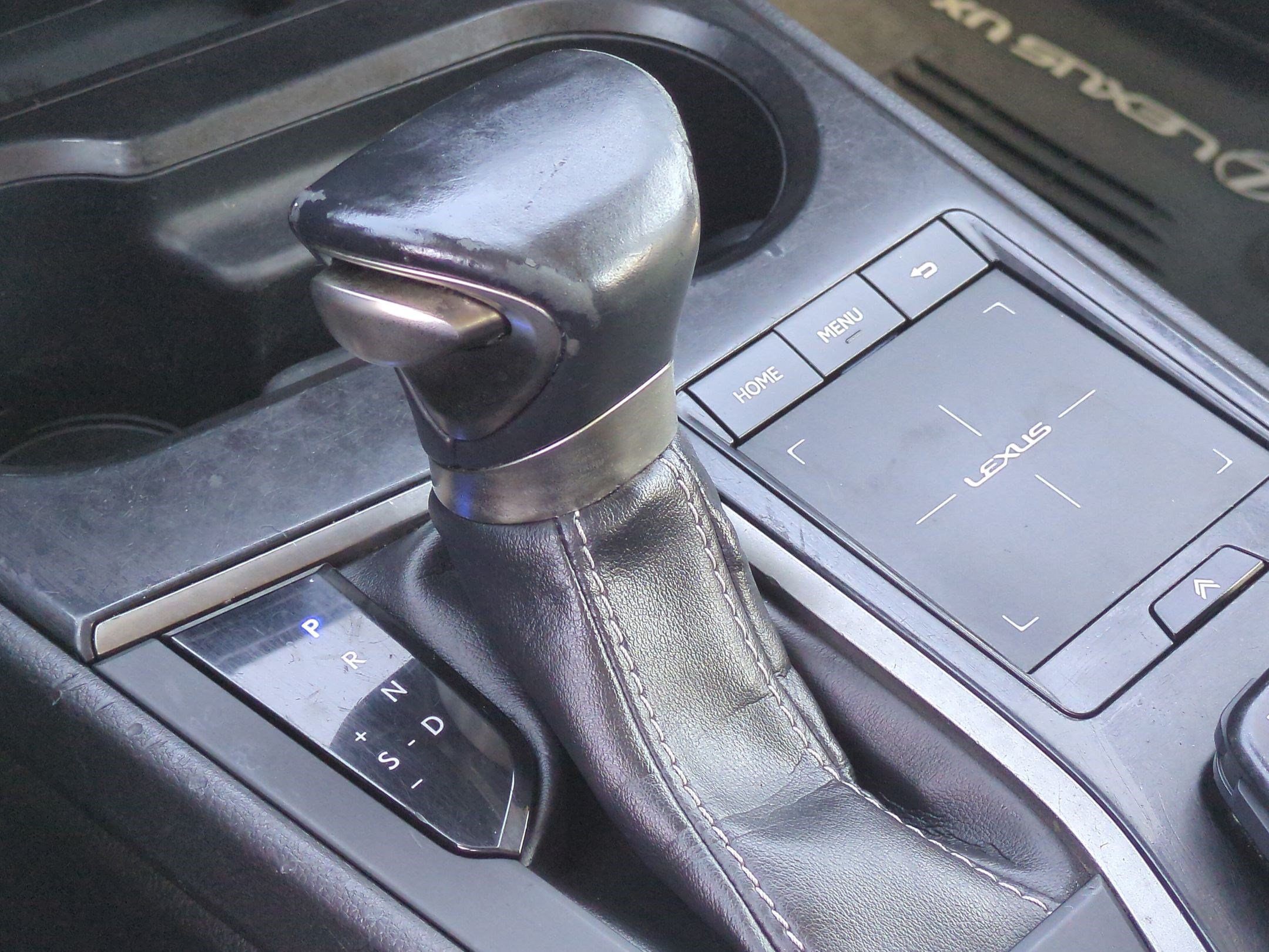 Used 2020 Lexus UX 250h w/ Premium Package AWD/4WD image 26