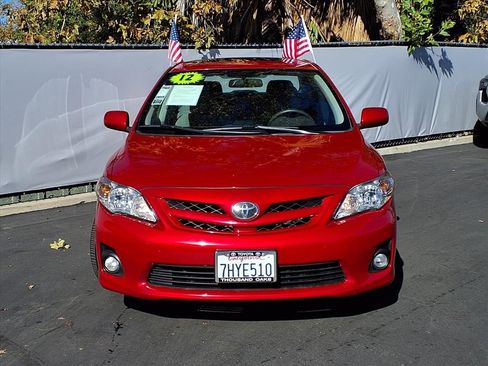 Used 2012 Toyota Corolla LE image 2