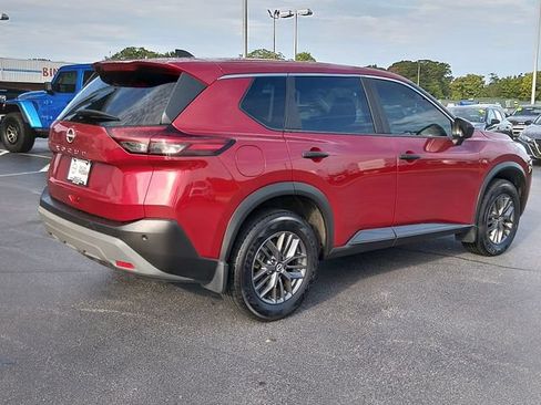 Certified 2023 Nissan Rogue S FWD image 3