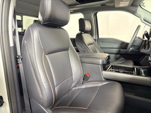 New 2026 Ford F250 Lariat w/ Black Appearance Package image 12
