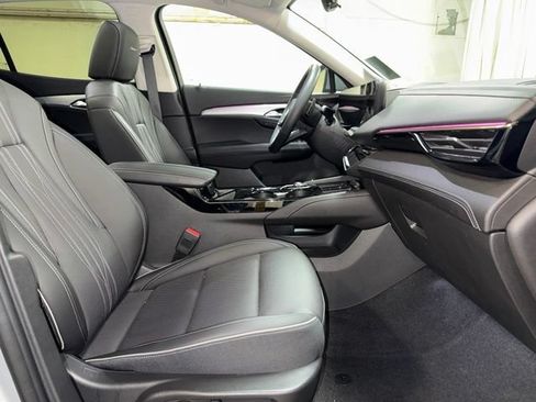 Used 2024 Buick Envision Avenir AWD/4WD image 23