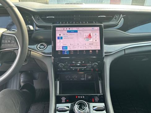 New 2024 Jeep Grand Cherokee Trailhawk w/ Luxury Tech Group III image 15