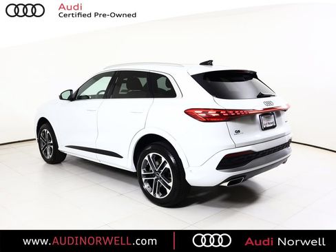 Certified 2025 Audi Q5 Premium w/ Convenience Package AWD/4WD image 14