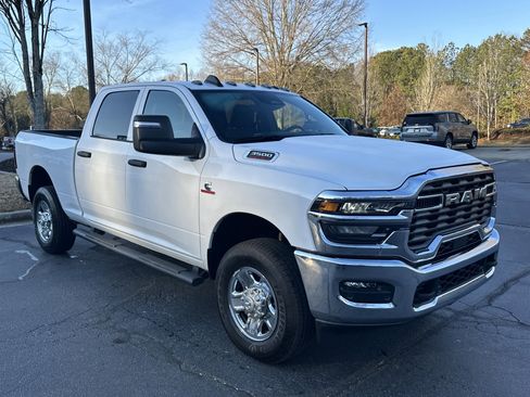 Used 2025 RAM 3500 Tradesman image 3