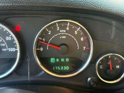 Used 2012 Jeep Wrangler Unlimited Sahara w/ Dual Top Group image 25