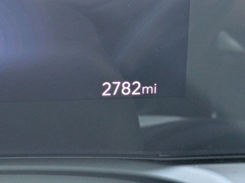 Certified 2026 Buick Encore GX Avenir w/ Avenir Technology Package FWD image 15