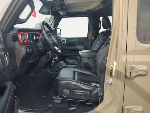 Used 2020 Jeep Gladiator Rubicon AWD/4WD image 9