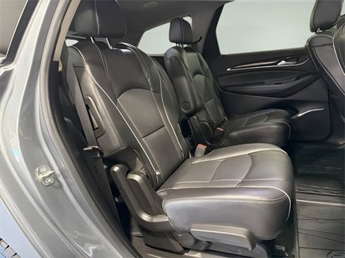 Used 2020 Buick Enclave Avenir w/ Avenir Technology Package image 34