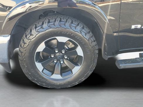 Used 2021 RAM 1500 Laramie image 18