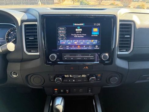 Certified 2023 Nissan Frontier SV w/ SV Convenience Package image 16