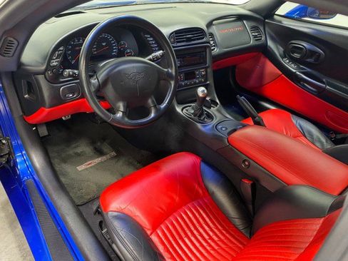 Used 2002 Chevrolet Corvette Z06 w/ Memory Pkg image 14