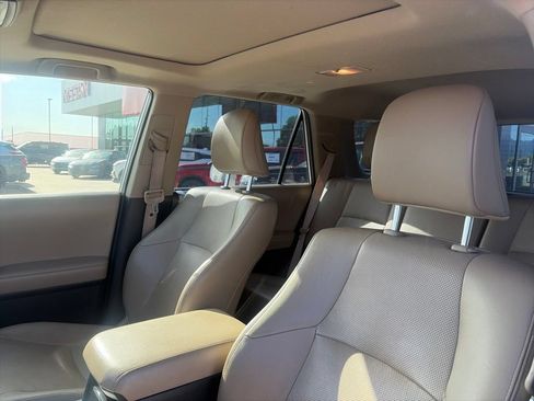 Used 2018 Toyota 4Runner Limited AWD/4WD image 38