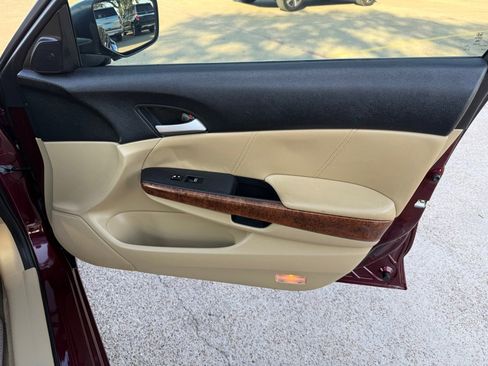 Used 2012 Honda Accord EX-L image 24