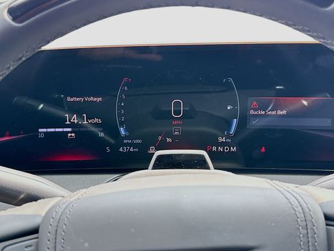 Used 2025 Cadillac CT5 V w/ Technology Package AWD/4WD image 17