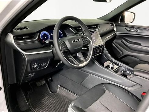 New 2026 Jeep Grand Cherokee Laredo X AWD/4WD image 8