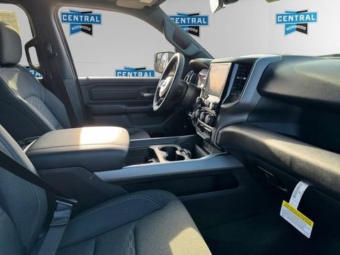 New 2025 RAM 1500 Tradesman AWD/4WD image 15