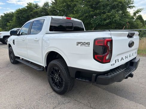 Used 2025 Ford Ranger Lariat w/ FX4 Off-Road Package AWD/4WD image 4