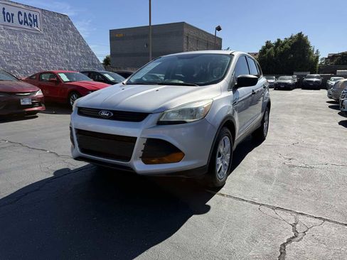 Used 2013 Ford Escape S FWD image 13