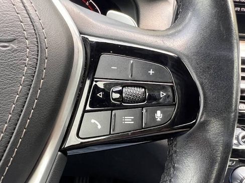 Used 2020 BMW 530i RWD image 21