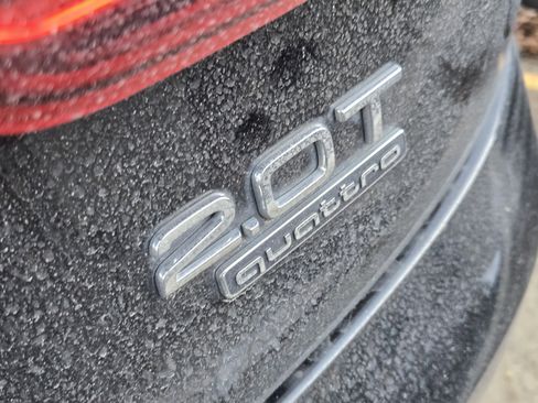 Used 2018 Audi Q3 2.0T Premium image 11