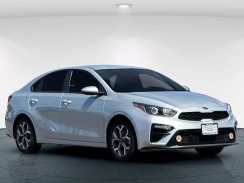 Used 2020 Kia Forte LXS FWD image 5