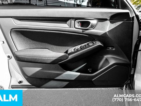 Used 2023 Honda Civic Sport image 40