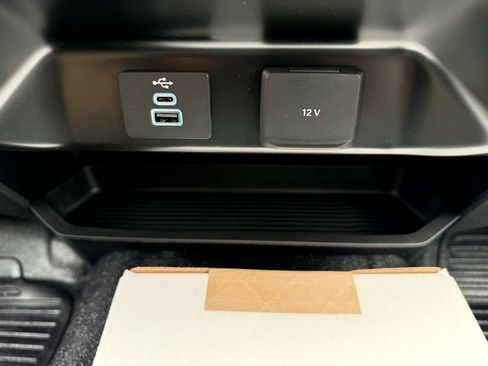 New 2026 Ford F550 4x4 Supercab Super Duty image 36