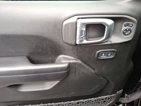 Certified 2020 Jeep Wrangler Unlimited Sport image 14