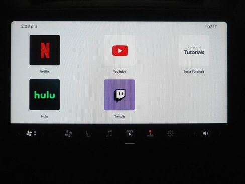 Used 2026 Tesla Model Y Long Range AWD/4WD image 27