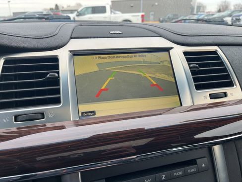 Used 2009 Lincoln MKS AWD image 19