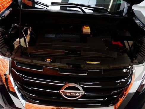 Certified 2024 Nissan Pathfinder SL AWD/4WD image 63