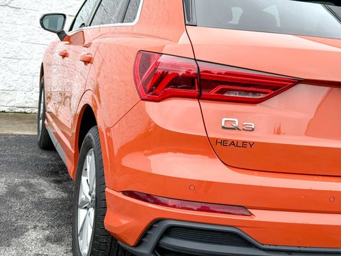 Used 2025 Audi Q3 2.0T Premium AWD/4WD image 9
