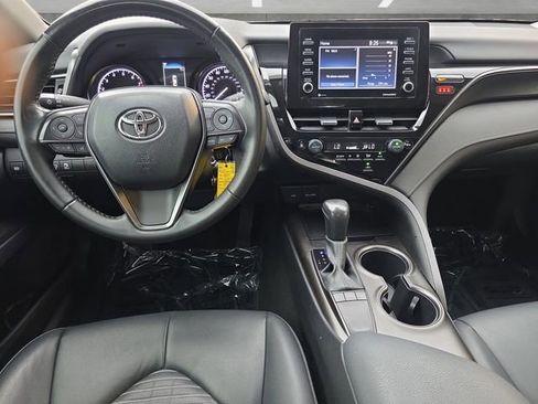 Used 2024 Toyota Camry SE FWD image 20