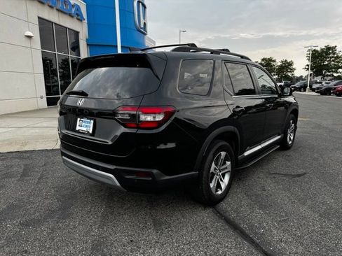 Used 2023 Honda Pilot EX-L image 6