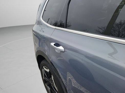 Used 2023 Kia Telluride S w/ S Sunroof Package image 21
