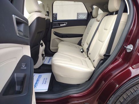 Used 2022 Ford Edge Titanium w/ Class II Trailer Tow Package image 24